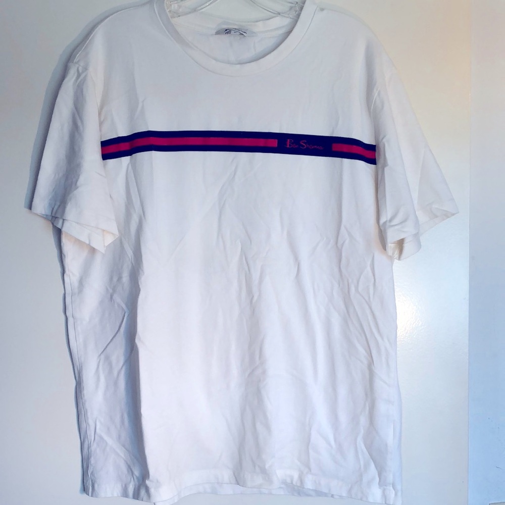 Ben Sherman Men’s XL T Shirt- White with print on front. Slightly used